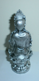 Zilverkleurige Quan Yin beeld - kunsthars - 16 cm hoog