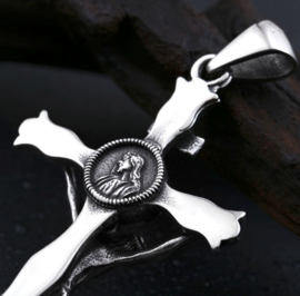 Grote crusifix Christus op Keltisch kruis zilverkleurige Katholieke ketting 316 titanium staal - 11 x 5 cm