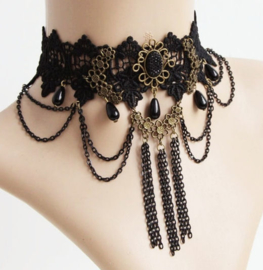 Zwarte Gothic kanten choker met zwarte cabochons en hartjes met vleugels