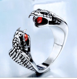 Tweekoppige cobra slang  ring 316 titanium staal maat 20