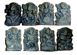 Ganesha set van 8 speksteen 4.5 x 7 cm