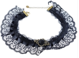 Rose of Darkness - zwarte Gothic kanten choker