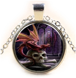 Glazen hanger met ketting Dragon Lord van Anne Stokes