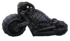 Wreckless ride - skelet met horens op motor - 23 cm lang