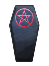 Darkstar Jordash doodskist tas zwarte lak rode pentagram