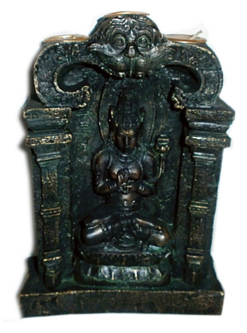 Buddha altaar met 3 kaarsen 1