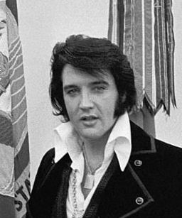 elvis zw.jpg