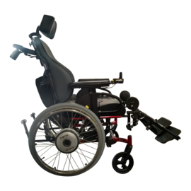 Tweedehands elektrische kantelbare rolstoel Quickie SR 45 met duwondersteuning - 16806544