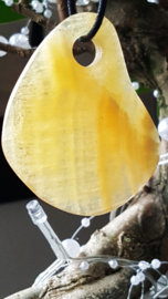 Bijzondere Calciet geel chakra edelsteenhanger 4cm