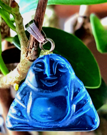 Jade blauw boeddha edelsteenhanger 17 x 20 mm