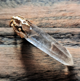 Bergkristal ruw punt edelsteenhanger 3,5cm