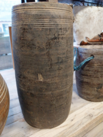 Oud houten waterkruik , h 30 x 15 cm > JA5