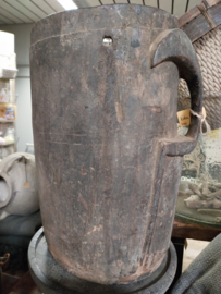 Old Naga jug > oud en uniek.