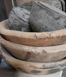 Oud houten schalen van Be Uniq > S