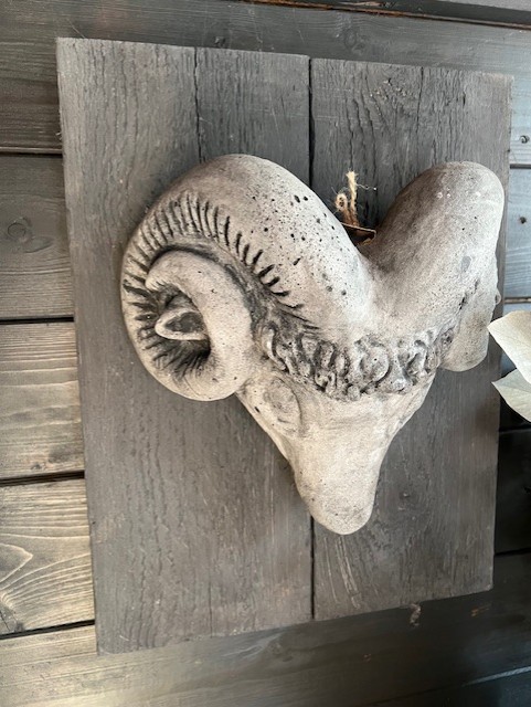 Wandbord " Ram "   40 x 50 cm