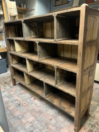 Oud houten vakkenkast > origineel uit India 150x182x45cm