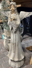 Engel  h 70 cm met duif