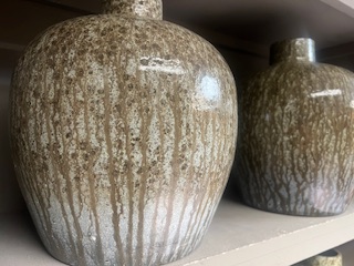 Jade Vase Neck > L  28 x 29 cm