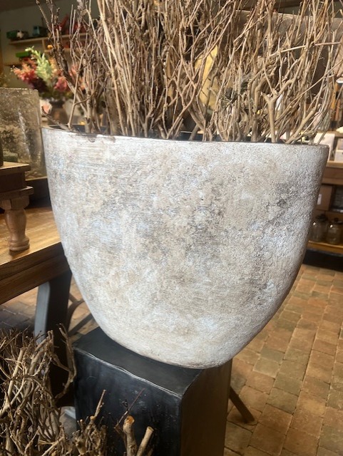Batu Sand  Oval  > Large  > 49 x 22 x 38 cm