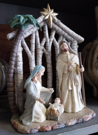 Kerststal met Joseph Maria en het Kinderke Jesus