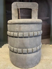 Houten Pot met Deksel en  " Handle " h 35 x Ø 20 cm