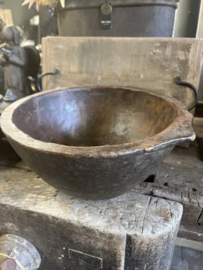 Oud houten ( donker ) kom/schaal  S