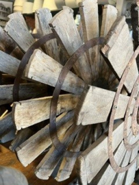 Oud houten " Waaiers / Spinnewiel "  div.