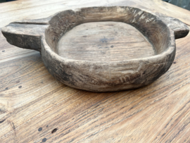 Oud houten "Parat “ schaal, zwaar model  afm 45/32x h 8 cm