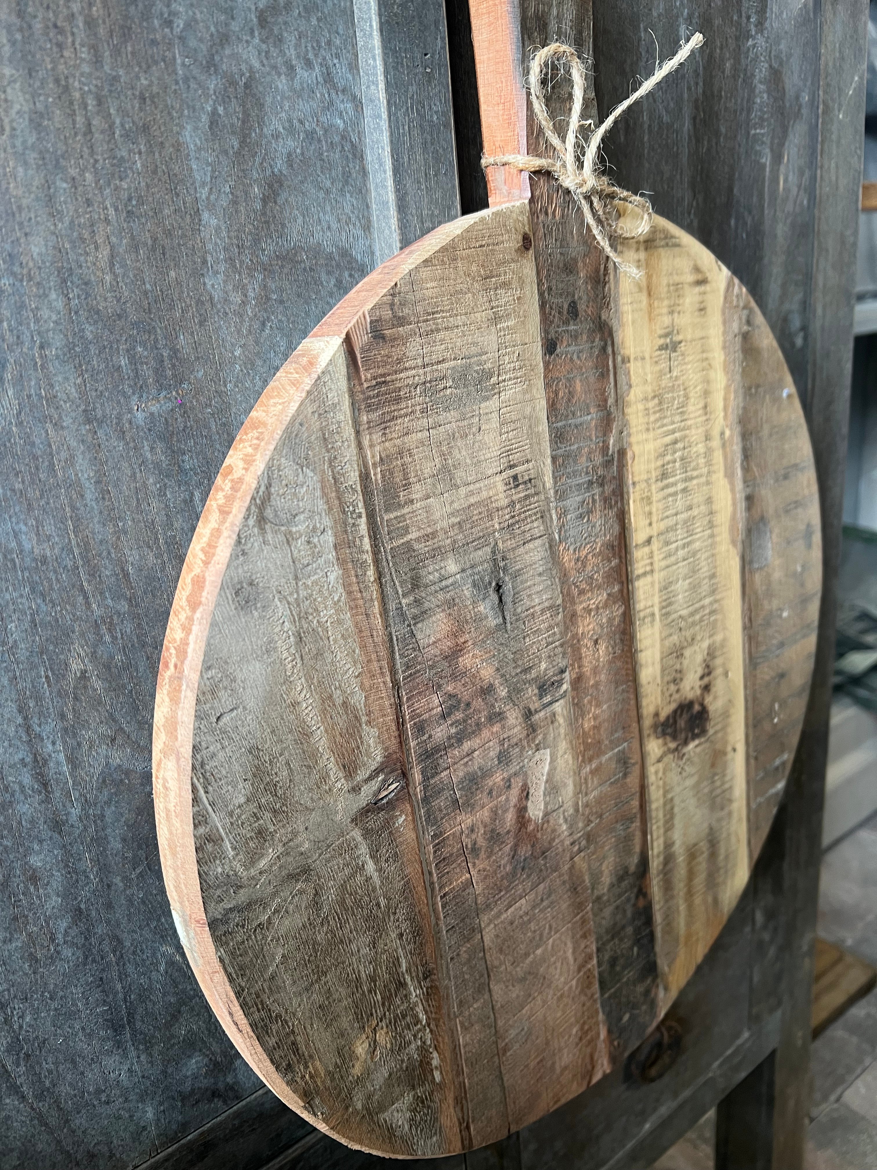 Serveerplank oud hout met handgreep Ø 40 cm