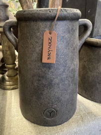 Jug Coulogne maj. Brown L. d.22 x h.27 cm