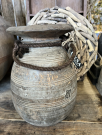 Nepalese kruik/pot met origineel touw + dop h 30 cm