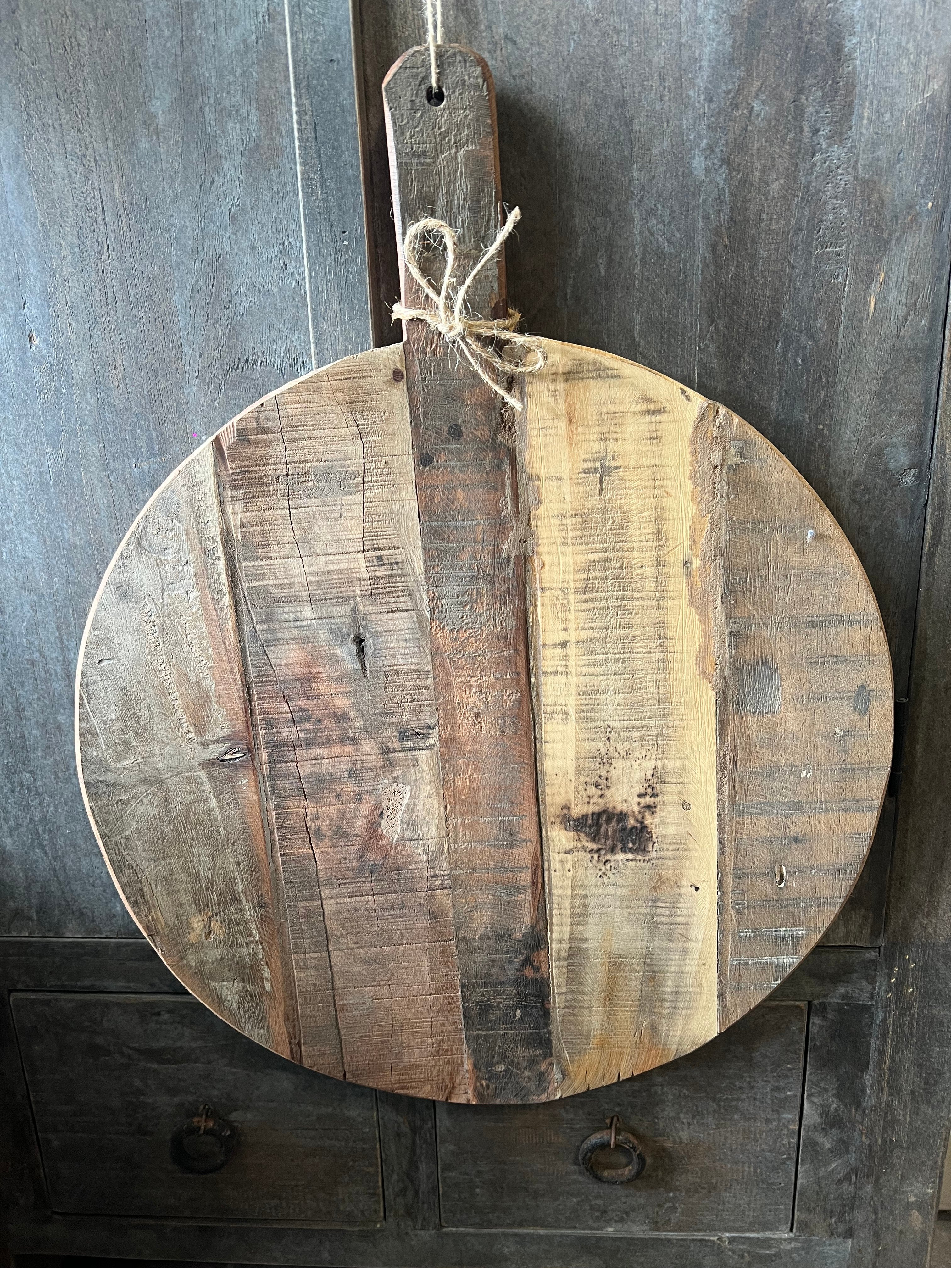Serveerplank oud hout met handgreep Ø 40 cm