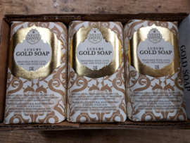 Nesti Dante Blokzeep 250 gr   Gold Soap