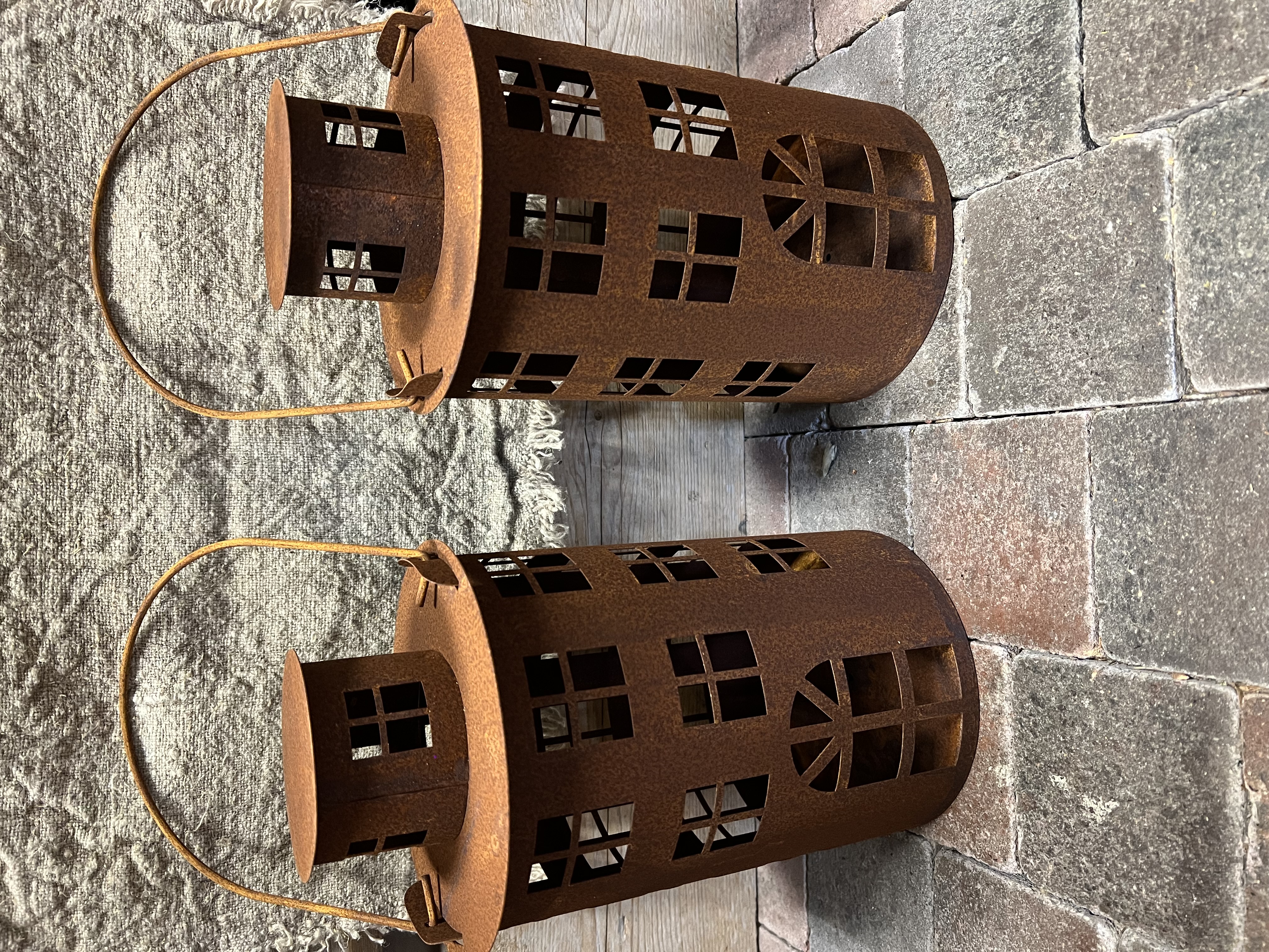 Rusty  brown Lantaarn rond > Ø 17 x h 28 cm
