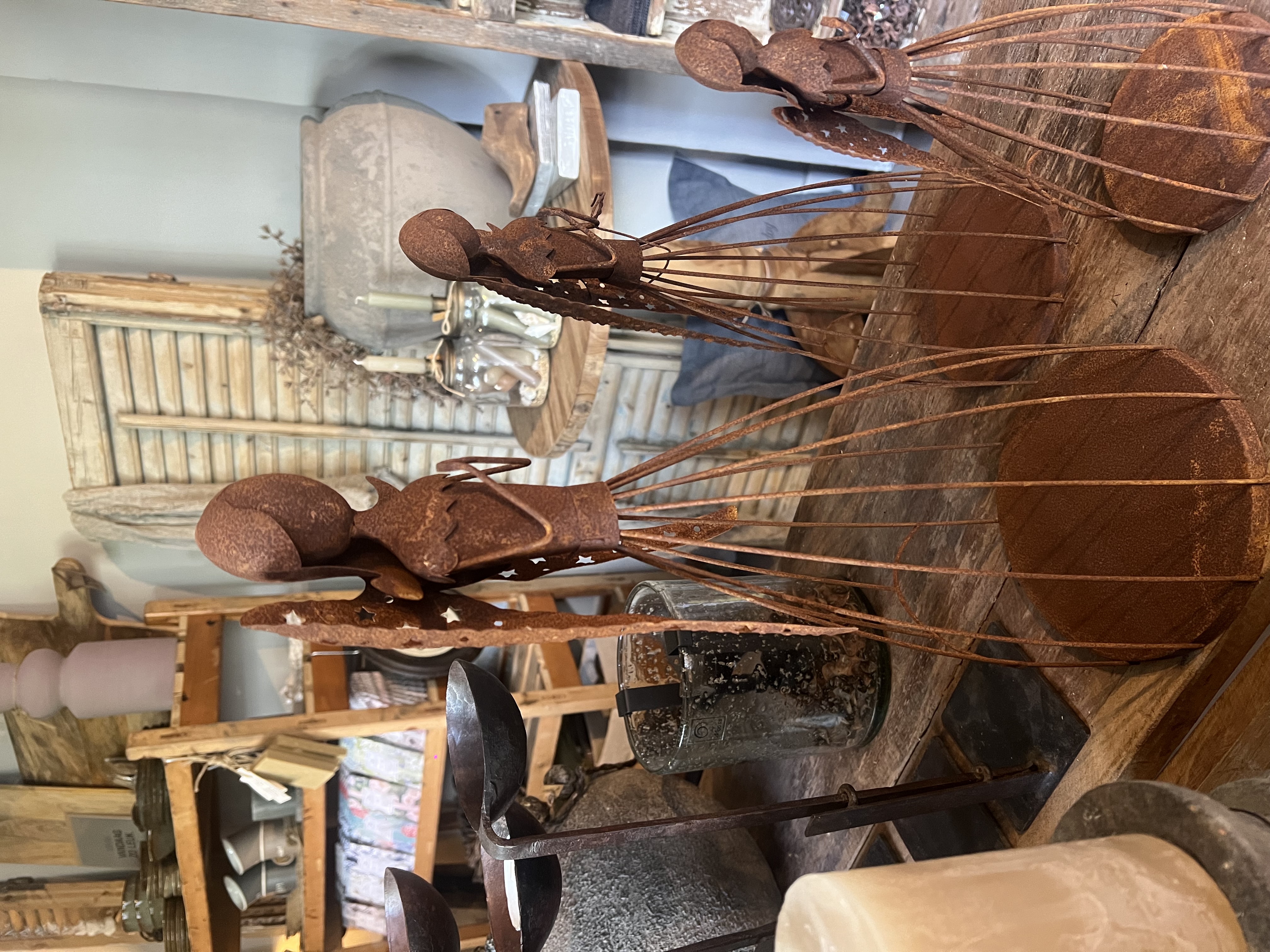 Engel roest met open rok "Diara " M > hoog 40 cm