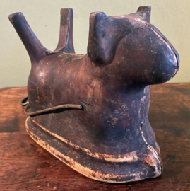 Antieke Aardewerken Bakvorm „Paaslam” (ca. 1900–1920) – Prachtig Patina!