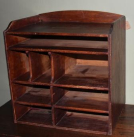 Oud bureau post kastje