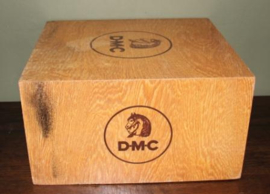 D.M.C. fourniturenkastje