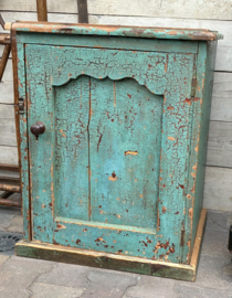 Vintage houten kastje – shabby chic / landelijke stijl (Epe)