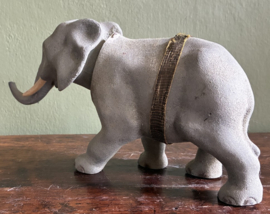 Antieke Duitse Knik-Olifant (Nodder) – Papier-maché/Compositie – ca. 1910-1920