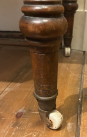 Antieke houten sidetable / schrijftafel (Epe)