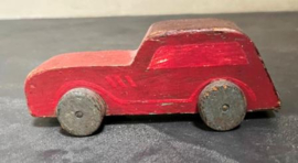 Oude houten speelgoed auto