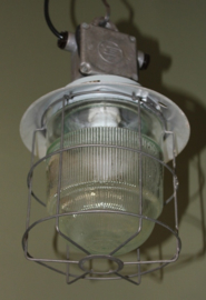 Kleine industriele draadlamp