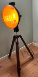 Unieke industriële vloerlamp op statief