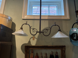 Antieke gas-omgebouwde pendellamp