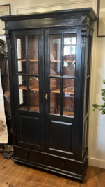 Prachtige Antieke Zwarte Vitrinekast / Buffetkast