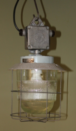 Kleine industriele draadlamp
