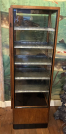 Oude Bakkers Vitrine kast