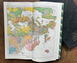 Antieke Tweedelige Atlas Universel Quillet (1923/1925) –