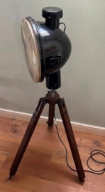 Unieke industriële vloerlamp op statief